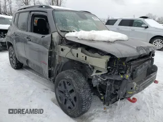 2018 Jeep Renegade Trailhawk with VIN ZACCJBCB5JPH06587, listed as a Copart auction lot 42870585 with 76,014 mi miles and Non Repairable. Bid and sale history available at carsss.com. Image 4.