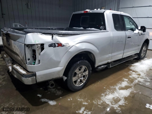 2015 Ford F-150 XLT with VIN 1FTFX1EG6FFC18080, listed as a Copart auction lot 44525305 with 204,497 mi miles and Salvage Title. Bid and sale history available at carsss.com. Image 3.