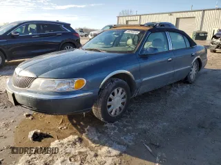 2001 Lincoln Continental with VIN 1LNHM97V81Y730413, listed as a Copart auction lot 46243515 with 213,283 mi miles and Clean Title. Bid and sale history available at carsss.com. Image 1.