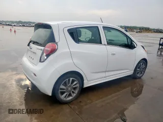 2015 Chevrolet Spark EV LT with VIN KL8CL6S03FC706657, listed as a Copart auction lot 51333305 with 59,250 mi miles and Clean Title. Bid and sale history available at carsss.com. Image 3.