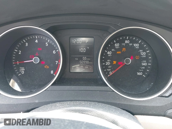 2015 Volkswagen Jetta SE with VIN 3VWD17AJ7FM303892, listed as a IAAI auction lot 42386050 with 50,998 mi miles and . Bid and sale history available at DreamBid. Image 7.