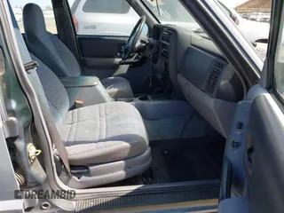 1997 Jeep Cherokee Sport with VIN 1J4FJ68SXVL523204, listed as a IAAI auction lot 42619498 with 270,262 mi miles and . Bid and sale history available at DreamBid. Image 5.