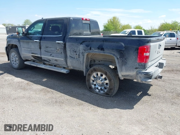 2016 GMC Sierra 2500HD Denali with VIN 1GT12UEG5GF307263, listed as a IAAI auction lot 42214245 with 129,895 mi miles and . Bid and sale history available at DreamBid. Image 3.