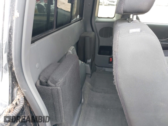 2011 Ford Ranger XLT с VIN 1FTLR4FE2BPA54777, выставлен на аукционе IAAI как лот 42284444 с пробегом 126 882 миль миль и . История ставок и продаж доступна на DreamBid. Изображение 8.