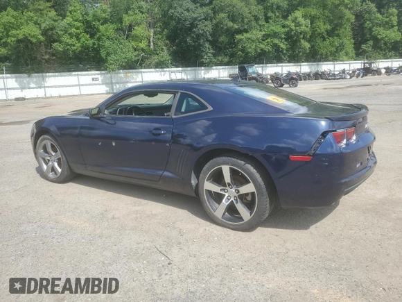 2011 Chevrolet Camaro 2LT с VIN 2G1FC1ED9B9133991, выставлен на аукционе Copart как лот 61664255 с пробегом 81 960 миль миль и Списание • Salvage title. История ставок и продаж доступна на DreamBid. Изображение 2.