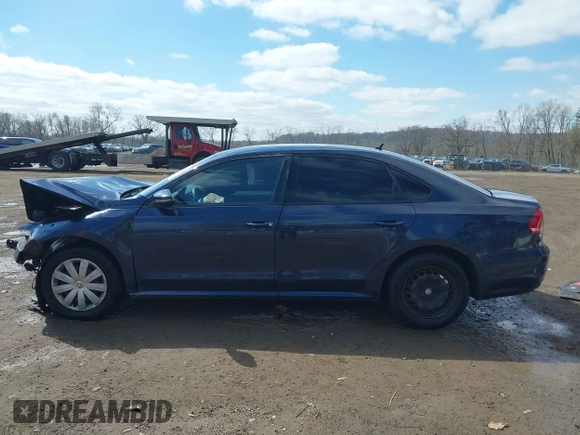 2012 Volkswagen Passat S w/Appearance with VIN 1VWAP7A35CC071406, listed as a IAAI auction lot 41912227 with 235,820 mi miles. Bid and sale history available at carsss.com. Image 15.