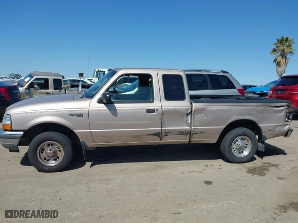 1998 Ford Ranger XL with VIN 1FTYR14X0WPA12512, listed as a IAAI auction lot 41966997 with 163,731 mi miles. Bid and sale history available at carsss.com. Image 14.