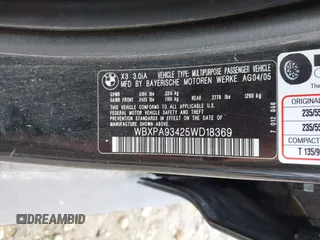 2005 BMW X3 3.0i with VIN WBXPA93425WD18369, listed as a IAAI auction lot 42027042 with 229,224 mi miles. Bid and sale history available at carsss.com. Image 9.