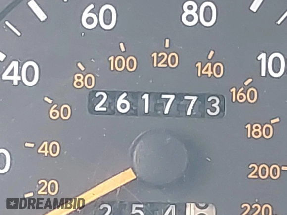 1997 Toyota Avalon XL with VIN 4T1BF12BXVU145361, listed as a IAAI auction lot 42034491 with 261,773 mi miles and . Bid and sale history available at DreamBid. Image 16.