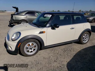 2013 MINI Cooper Hardtop with VIN WMWSU3C55DT678850, listed as a Copart auction lot 54040175 with 148,453 mi miles and Clean Title. Bid and sale history available at carsss.com. Image 1.