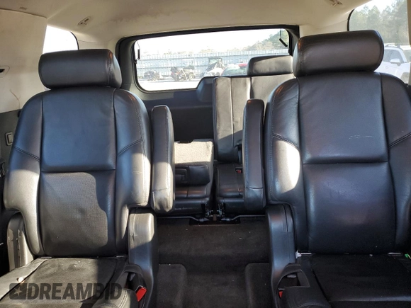 2007 Cadillac Escalade z VIN 1GYFK638X7R400611, wystawiony jako Copart lot #45345495 z przebiegiem 225 854 mil mil oraz Szkody całkowita. Historia ofert i sprzedaży dostępna na DreamBid. Obrazek 10.