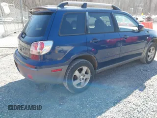 2003 Mitsubishi Outlander XLS with VIN JA4LX41G13U033821, listed as a IAAI auction lot 41784616 with 143,836 mi miles. Bid and sale history available at carsss.com. Image 4.