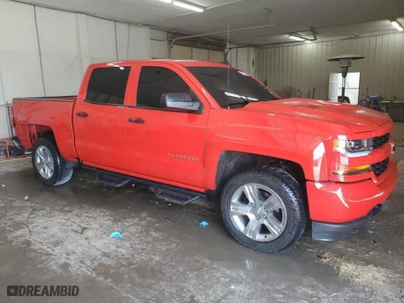 2018 Chevrolet Silverado 1500 Custom with VIN 3GCUKPEC7JG513671, listed as a Copart auction lot 71648754 with 95,411 mi miles and Salvage Title. Bid and sale history available at carsss.com. Image 4.
