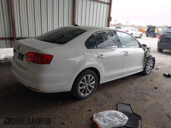 2012 Volkswagen Jetta SE с VIN 3VWDX7AJ6CM016232, выставлен на аукционе IAAI как лот 41718838 с пробегом 190 177 миль миль и . История ставок и продаж доступна на DreamBid. Изображение 4.