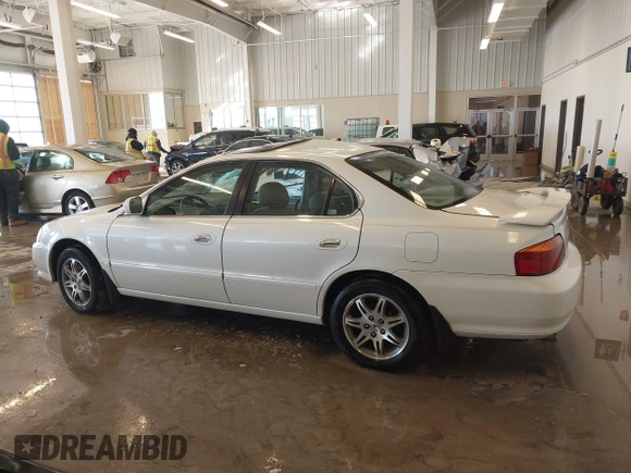 2000 Acura TL with VIN 19UUA566XYA043713, listed as a IAAI auction lot 41582073 with 185,442 mi miles. Bid and sale history available at carsss.com. Image 14.