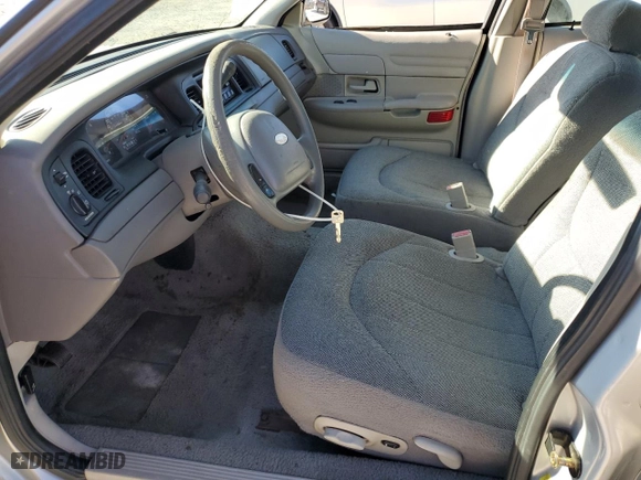 2001 Ford Crown Victoria Police Pkg Police Interceptor with VIN 2FAFP71W91X155494, listed as a Copart auction lot 89142975 with 116,633 mi miles and Salvage Title. Bid and sale history available at carsss.com. Image 7.