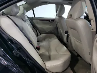 2006 Volvo S60 2.5L Turbo z VIN YV1RS592862522496, wystawiony jako Copart lot #56449405 z przebiegiem 159 333 mil mil oraz Szkody całkowita. Historia ofert i sprzedaży dostępna na DreamBid. Obrazek 10.