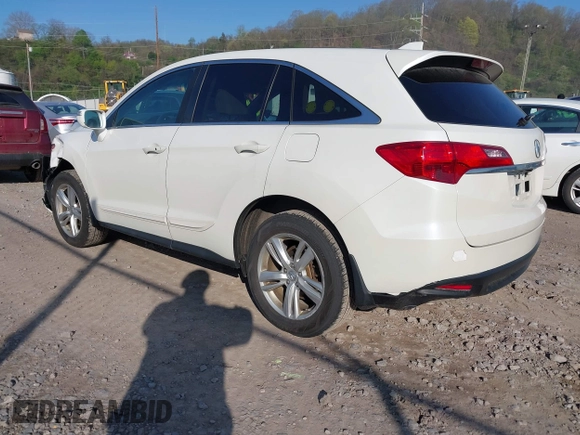 2015 Acura RDX Tech Pkg with VIN 5J8TB4H55FL015973, listed as a IAAI auction lot 42075177 with 134,011 mi miles. Bid and sale history available at carsss.com. Image 3.