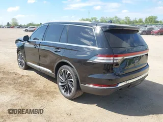 2020 Lincoln Aviator Reserve with VIN 5LM5J7XC7LGL37068, listed as a IAAI auction lot 42242173 with 40,714 mi miles and . Bid and sale history available at DreamBid. Image 3.