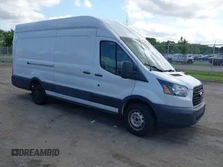 2019 Ford Transit z VIN 1FTYR3XGXKKA15951, wystawiony jako IAAI lot #42257362 z przebiegiem 131 649 mil mil oraz . Historia ofert i sprzedaży dostępna na DreamBid. Obrazek 1.