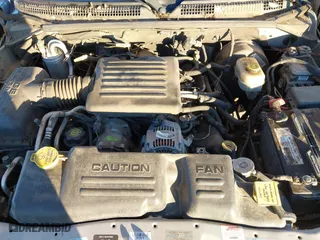 2000 Dodge Dakota Sport with VIN 1B7GG22N6YS690223, listed as a IAAI auction lot 41244256 with 147,443 mi miles. Bid and sale history available at carsss.com. Image 10.