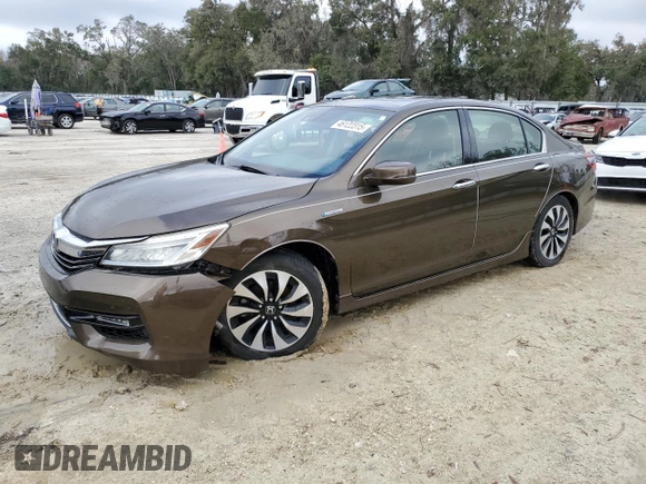 2017 Honda Accord Touring z VIN JHMCR6F74HC023722, wystawiony jako Copart lot #46122315 z przebiegiem Nie podano mil oraz Szkoda całkowita • Salvage title. Historia ofert i sprzedaży dostępna na DreamBid. Obrazek 1.