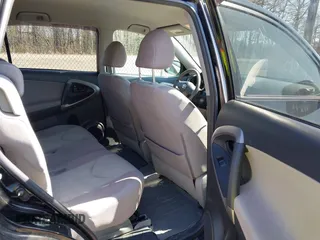 2008 Toyota RAV4 with VIN JTMBD33V486054738, listed as a IAAI auction lot 41941051 with 137,946 mi miles. Bid and sale history available at carsss.com. Image 8.