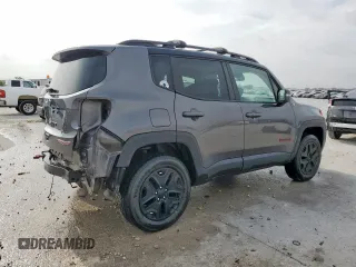 2018 Jeep Renegade Trailhawk z VIN ZACCJBCB1JPJ02192, wystawiony jako Copart lot #56064425 z przebiegiem 75 701 mil mil oraz Szkoda całkowita • Salvage title. Historia ofert i sprzedaży dostępna na DreamBid. Obrazek 3.