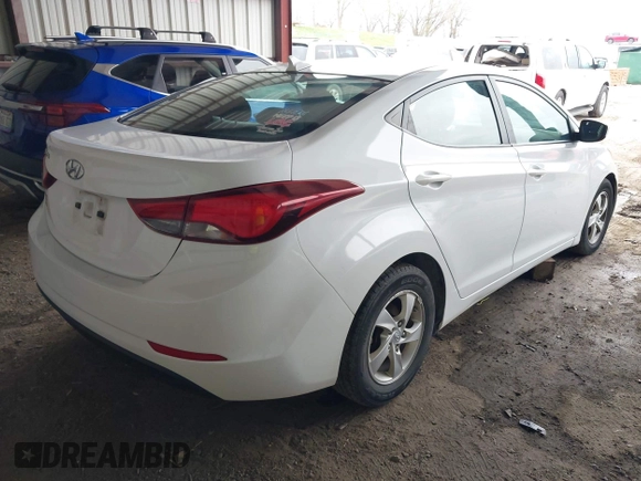 2015 Hyundai Elantra SE z VIN 5NPDH4AE2FH573747, wystawiony jako IAAI lot #42130009 z przebiegiem 99 220 mil mil oraz . Historia ofert i sprzedaży dostępna na DreamBid. Obrazek 4.