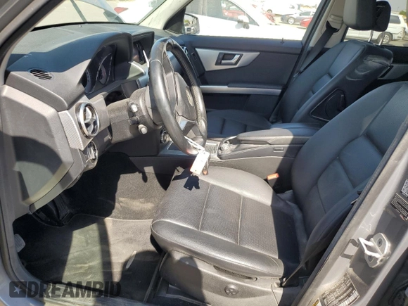 2015 Mercedes-Benz GLK 350 with VIN WDCGG5HB5FG439945, listed as a Copart auction lot 75044054 with 76,506 mi miles and Salvage Title. Bid and sale history available at DreamBid. Image 7.