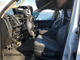 2019 Ram 2500 Tradesman с VIN 3C6UR5HJ0KG721328, выставлен на аукционе Copart как лот 43200175 с пробегом Не указан миль и На запчасти • Non repairable. История ставок и продаж доступна на DreamBid. Изображение 7.