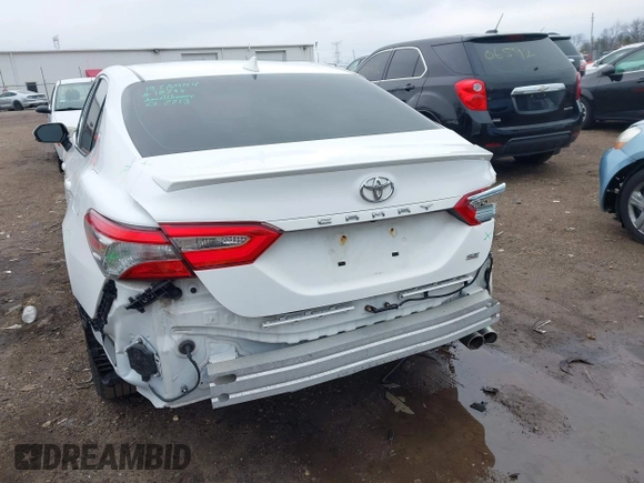 2019 Toyota Camry LE z VIN 4T1B11HK7KU687261, wystawiony jako IAAI lot #42016114 z przebiegiem 123 007 mil mil oraz . Historia ofert i sprzedaży dostępna na DreamBid. Obrazek 16.