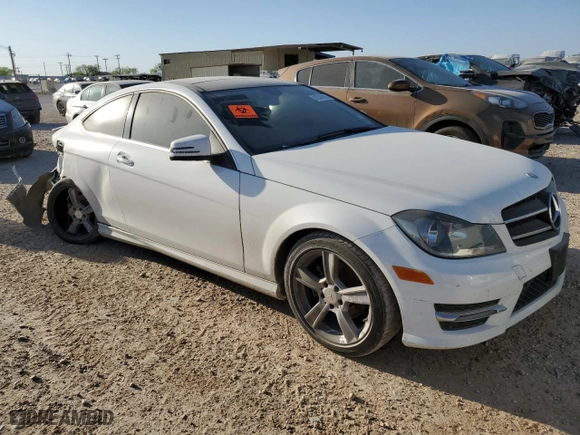 2015 Mercedes-Benz C-Class C 250 with VIN WDDGJ4HB8FG358171, listed as a Copart auction lot 49249085 with 106,497 mi miles and Clean Title. Bid and sale history available at carsss.com. Image 4.