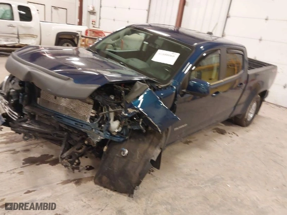 2020 Chevrolet Colorado 4WD Work Truck with VIN 1GCGTBEN7L1113061, listed as a IAAI auction lot 41688068 with 1 mi miles. Bid and sale history available at carsss.com. Image 2.