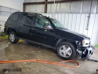 2005 Chevrolet TrailBlazer LS with VIN 1GNET16S456115918, listed as a Copart auction lot 88024455 with 146,799 mi miles and Salvage Title. Bid and sale history available at carsss.com. Image 4.