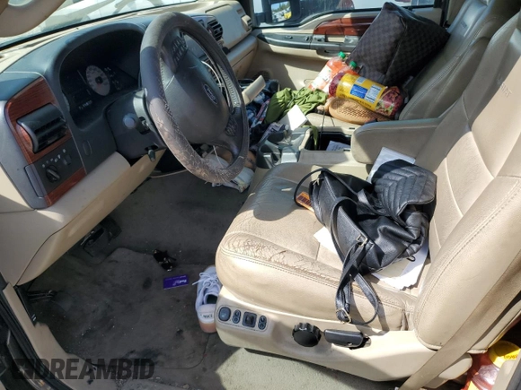 2006 Ford F-250 XL с VIN 1FTSW20P56EB68003, выставлен на аукционе Copart как лот 50697015 с пробегом 203 006 миль миль и Списание • Salvage title. История ставок и продаж доступна на DreamBid. Изображение 7.