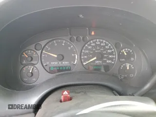 2002 GMC Sonoma SLS with VIN 1GTCS195828118247, listed as a Copart auction lot 53692135 with 198,055 mi miles and Clean Title. Bid and sale history available at DreamBid. Image 9.