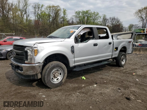 2019 Ford F-350 XL z VIN 1FT8W3B6XKED40296, wystawiony jako Copart lot #58594735 z przebiegiem 147 485 mil mil oraz Czysty tytuł • Clean title. Historia ofert i sprzedaży dostępna na DreamBid. Obrazek 1.