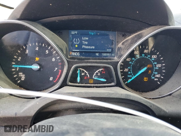 2014 Ford Escape SE with VIN 1FMCU9GX4EUB94455, listed as a Copart auction lot 48582275 with 166,981 mi miles and Non Repairable. Bid and sale history available at carsss.com. Image 9.
