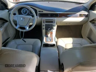 2011 Volvo XC70 3.0T with VIN YV4902BZ2B1101565, listed as a Copart auction lot 55177145 with 113,695 mi miles and Clean Title. Bid and sale history available at DreamBid. Image 8.