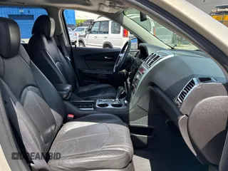 2007 GMC Acadia SLT с VIN 1GKEV33727J153571, выставлен на аукционе Copart как лот 62330495 с пробегом 140 868 миль миль и Чистый • Clean title. История ставок и продаж доступна на DreamBid. Изображение 5.
