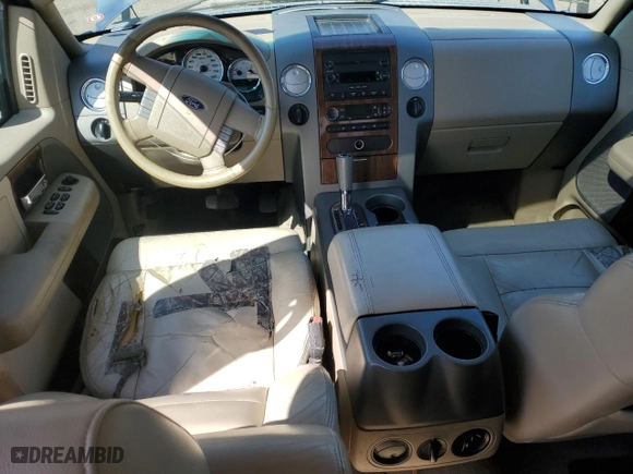 2004 Ford F-150 XLT with VIN 1FTPW14564KD75944, listed as a Copart auction lot 49491095 with 283,537 mi miles and Clean Title. Bid and sale history available at carsss.com. Image 8.