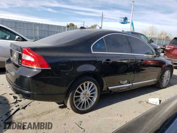 2011 Volvo S80 3.0L Turbo z VIN YV1902AH9B1147724, wystawiony jako Copart lot #42264955 z przebiegiem 190 361 mil mil oraz Szkoda całkowita • Salvage title. Historia ofert i sprzedaży dostępna na DreamBid. Obrazek 3.
