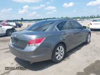 2010 Honda Accord EX-L z VIN 1HGCP2F87AA072599, wystawiony jako IAAI lot #42321807 z przebiegiem 222 273 mil mil oraz . Historia ofert i sprzedaży dostępna na DreamBid. Obrazek 4.