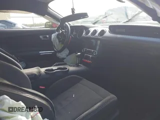 2019 Ford Mustang EcoBoost с VIN 1FA6P8TH4K5200283, выставлен на аукционе IAAI как лот 40826151 с пробегом 47 151 миль миль и . История ставок и продаж доступна на DreamBid. Изображение 5.