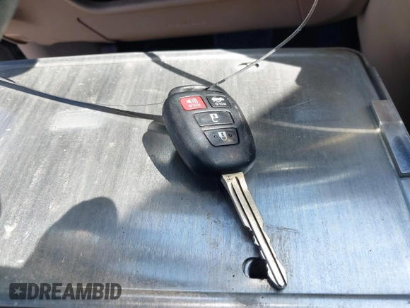 2016 Toyota Camry XLE with VIN 4T4BF1FKXGR519647, listed as a IAAI auction lot 42010266 with 123,595 mi miles and . Bid and sale history available at DreamBid. Image 11.
