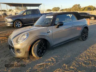 2017 MINI Convertible Cooper with VIN WMWWG5C35H3D00104, listed as a Copart auction lot 80680444 with 33,581 mi miles and Salvage title. Bid and sale history available at DreamBid. Image 1.
