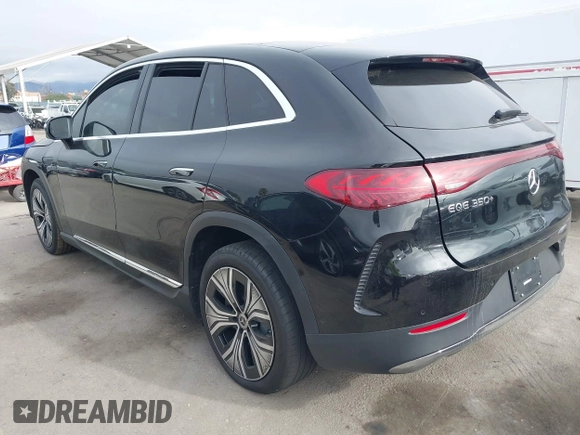 2024 Mercedes-Benz EQE 350+ z VIN 4JGGM2BB7RA054735, wystawiony jako IAAI lot #40903255 z przebiegiem Nie podano mil oraz . Historia ofert i sprzedaży dostępna na DreamBid. Obrazek 3.