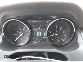 2019 Land Rover Range Rover Evoque SE with VIN SALVP2RXXKH348530, listed as a IAAI auction lot 41078886 with 42,042 mi miles. Bid and sale history available at carsss.com. Image 7.
