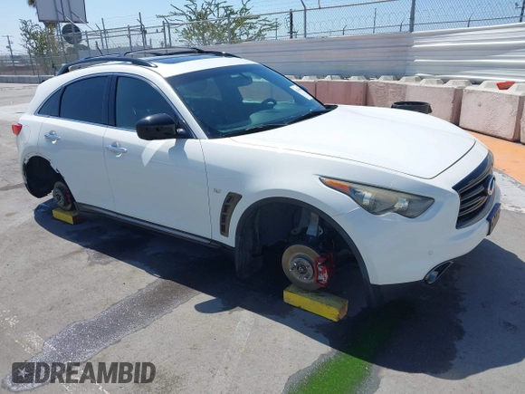 2016 Infiniti QX70 with VIN JN8CS1MW1GM750798, listed as a IAAI auction lot 42519800 with 139,940 mi miles and . Bid and sale history available at DreamBid. Image 1.